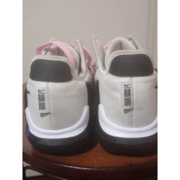 Men's Nike LeBron Witness 6 TB White Black Size 7.5 DO9843-100 2022 - Picture 11 of 16